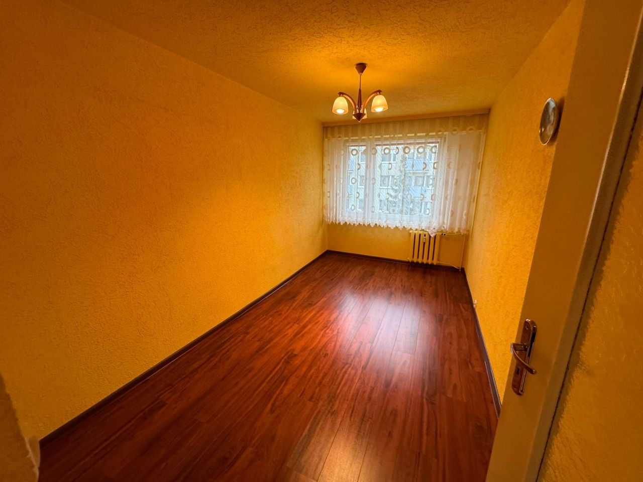 Mieszkanie 3-pokojowe Głuchołazy, ul. Szymona Koszyka. Zdjęcie 8