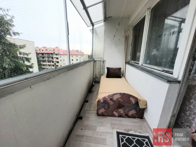 Mieszkanie 3-pokojowe Kraków Kurdwanów, ul. Marii i Bolesława Wysłouchów. Zdjęcie 10