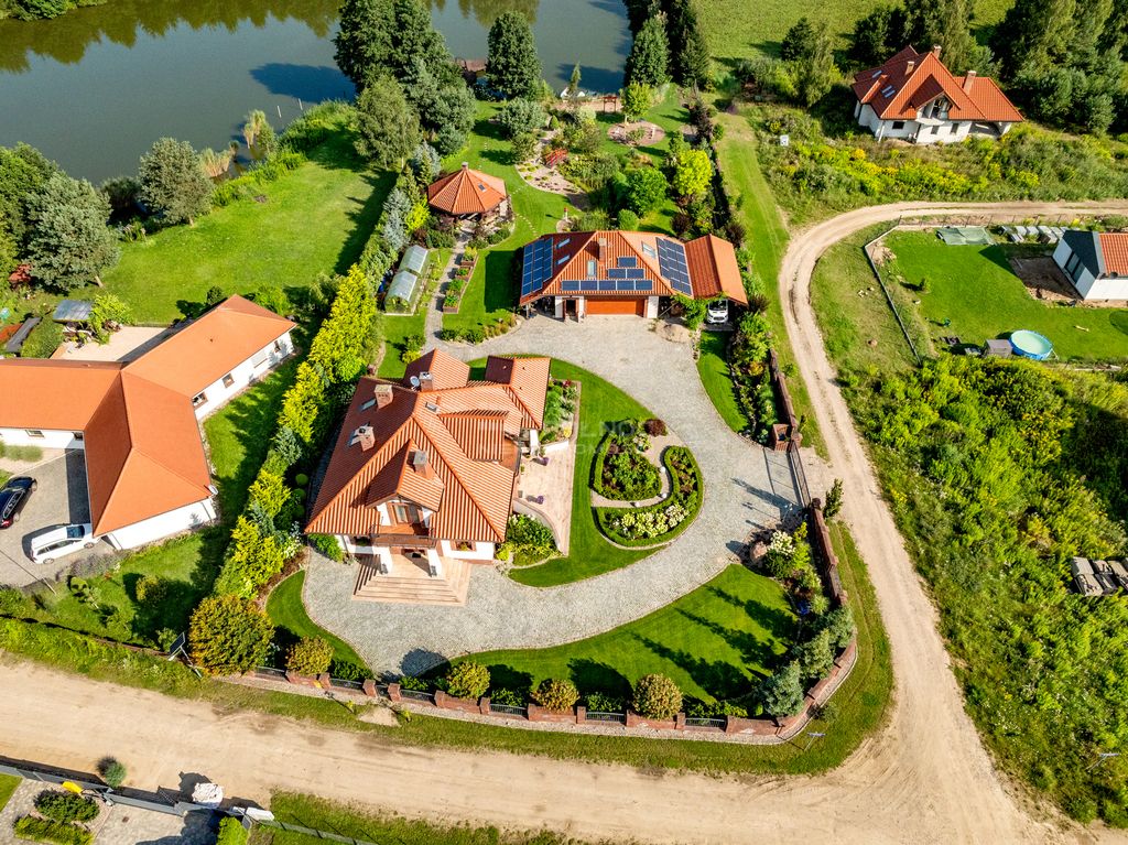 dom wolnostojący, 12 pokoi Warkały, ul. Poziomkowa. Zdjęcie 34