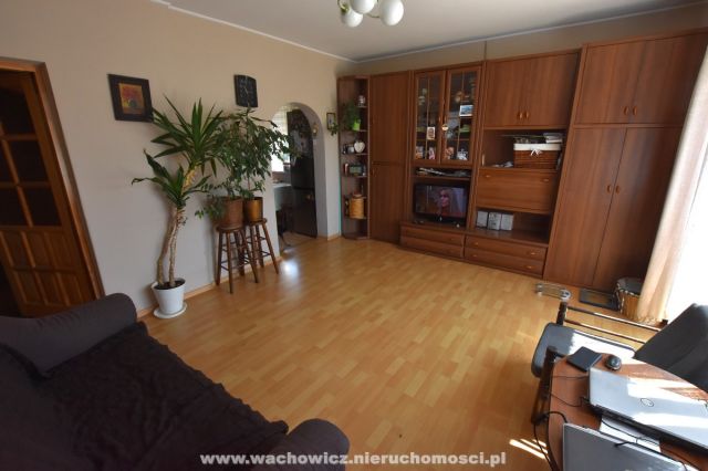 dom wolnostojący, 5 pokoi Jelcza. Zdjęcie 4