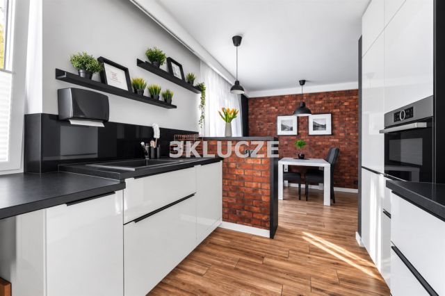 dom wolnostojący, 5 pokoi Jacków. Zdjęcie 6