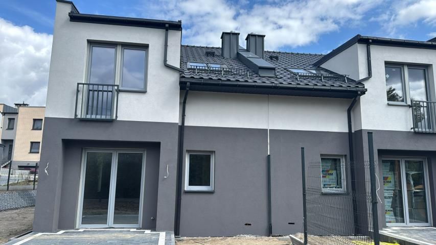 bliźniak, 4 pokoje Piekary Śląskie Centrum, ul. Maksymiliana Jasionowskiego. Zdjęcie 2