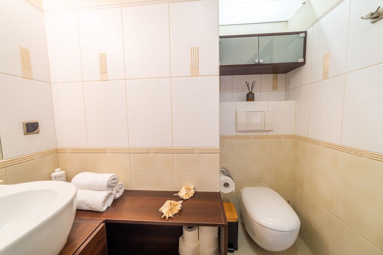 Mieszkanie 2-pokojowe Mikołajki, pl. Wolności. Zdjęcie 13