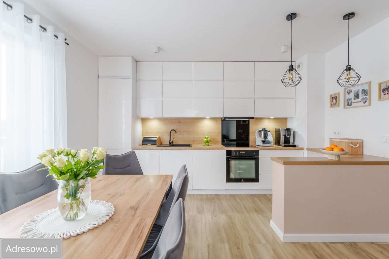 Mieszkanie 3-pokojowe Kołobrzeg, ul. Wincentego Witosa. Zdjęcie 3