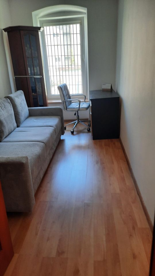 Mieszkanie 3-pokojowe Wałbrzych Śródmieście, ul. Romana Dmowskiego. Zdjęcie 11