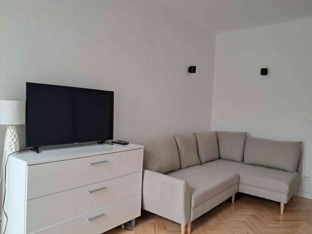 Mieszkanie 2-pokojowe Warszawa Praga-Południe, ul. Świętosławska. Zdjęcie 1