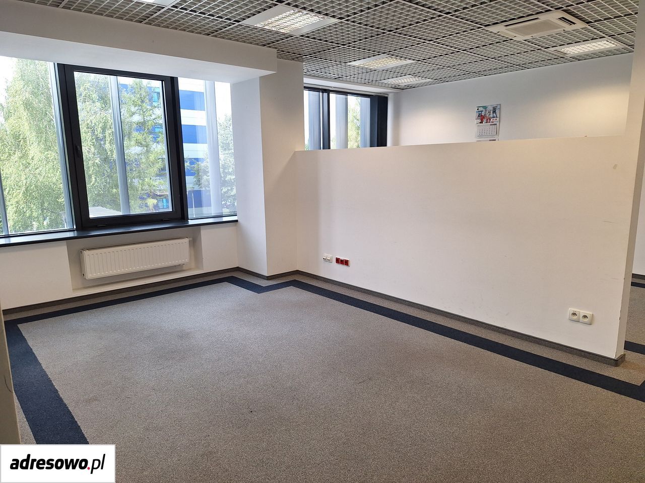 Biuro Katowice os. Witosa, ul. Żeliwna. Zdjęcie 8
