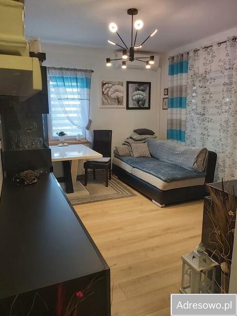 Mieszkanie 3-pokojowe Psary. Zdjęcie 9