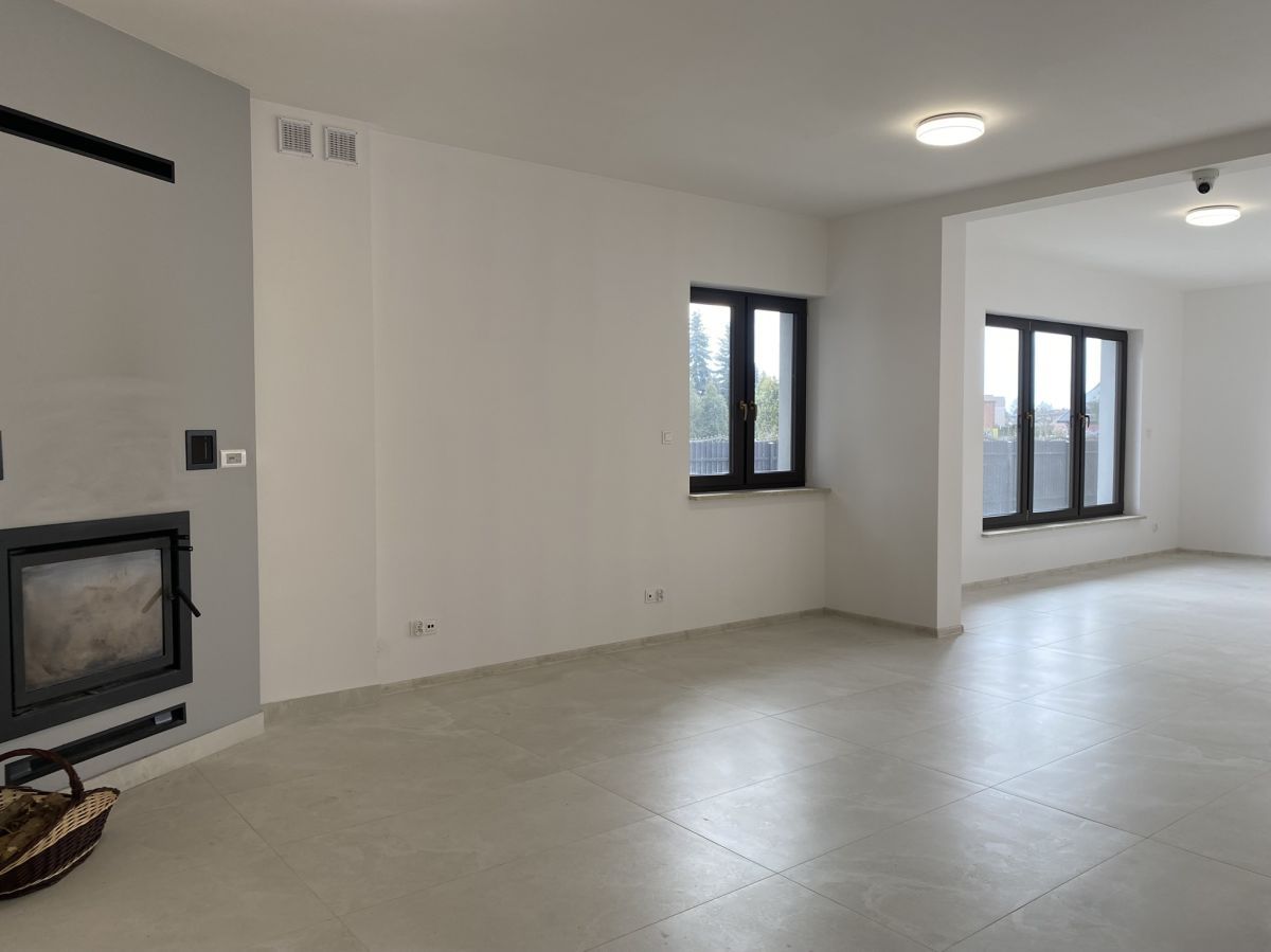 dom wolnostojący, 4 pokoje Radom Długojów, ul. Juliusza Słowackiego. Zdjęcie 4