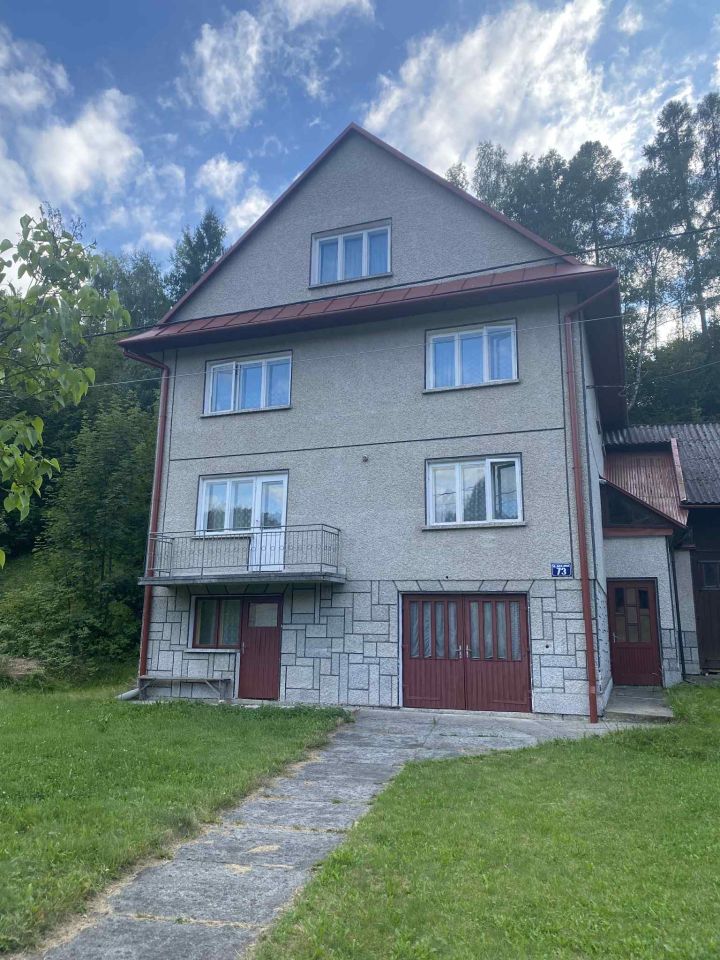 dom wolnostojący, 6 pokoi Krośnica Wysznia Krośnica, ul. Ojca Leona. Zdjęcie 3