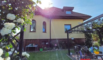 dom wolnostojący, 9 pokoi Gądów, ul. Czereśniowa