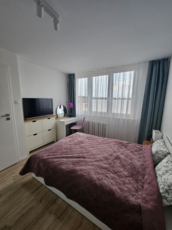 Mieszkanie 3-pokojowe Bytom Stroszek, ul. Tysiąclecia. Zdjęcie 2