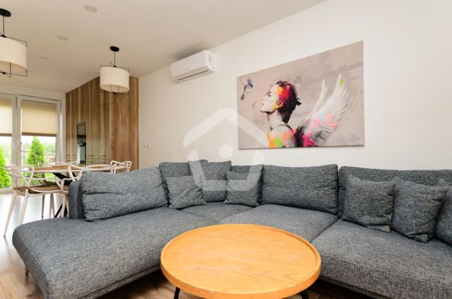 dom wolnostojący, 4 pokoje Strażów. Zdjęcie 1