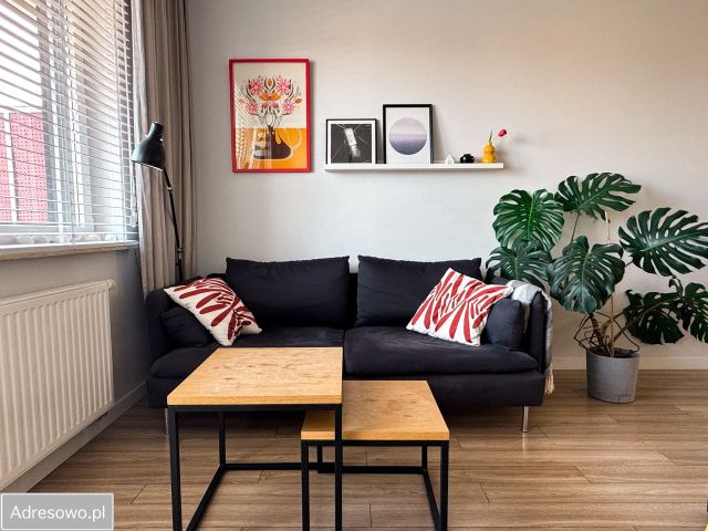 Mieszkanie 3-pokojowe Oława, ul. Jarosława Iwaszkiewicza. Zdjęcie 1