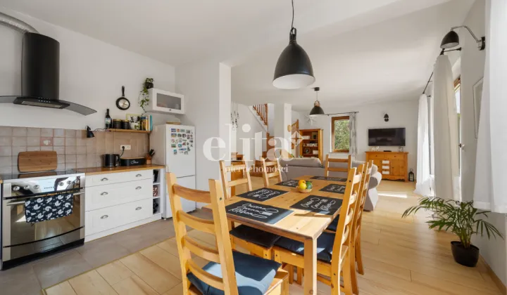 bliźniak, 4 pokoje Mosty, ul. Ogrodowa