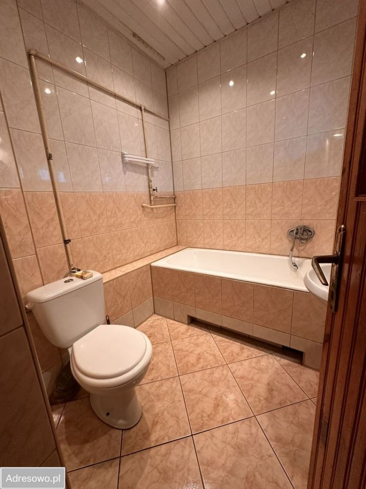 dom wolnostojący, 6 pokoi Kielce Niewachlów Pierwszy, ul. Batalionów Chłopskich. Zdjęcie 14