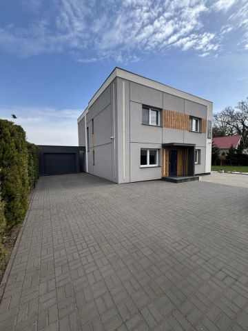 dom wolnostojący, 5 pokoi Zbarzewo. Zdjęcie 1