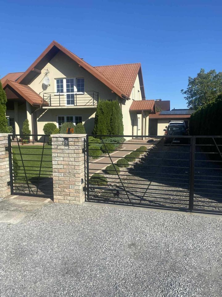 dom wolnostojący, 6 pokoi Jarosławiec