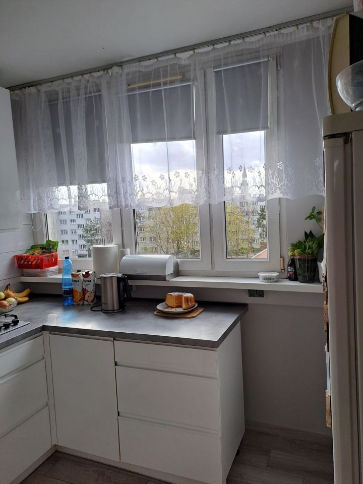 Mieszkanie 3-pokojowe Oleśnica Centrum, ul. Marii Skłodowskiej-Curie. Zdjęcie 3