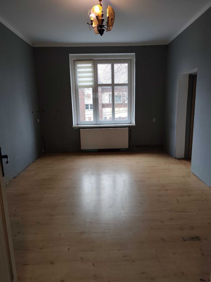 Mieszkanie 4-pokojowe Nowogrodziec, ul. Kolejowa. Zdjęcie 2