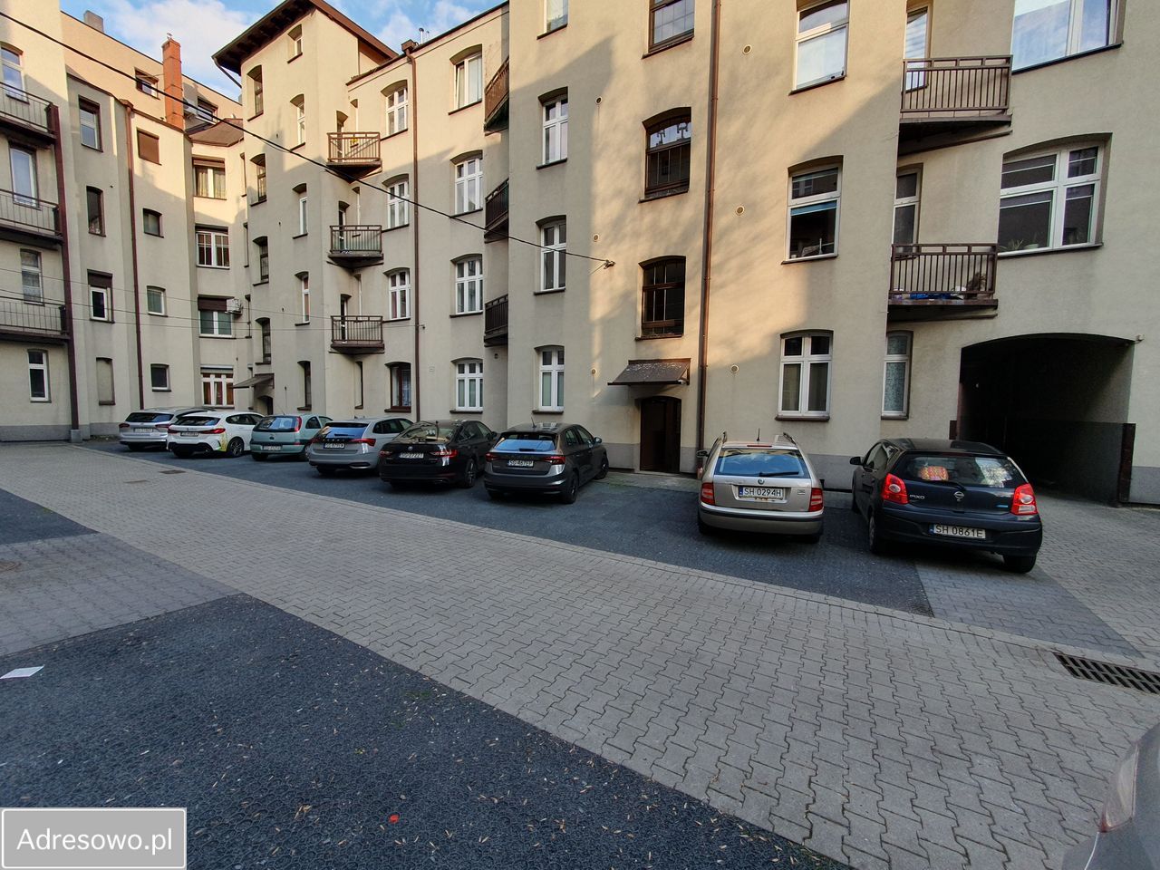 Mieszkanie 4-pokojowe Chorzów Centrum, ul. gen. Henryka Dąbrowskiego. Zdjęcie 4