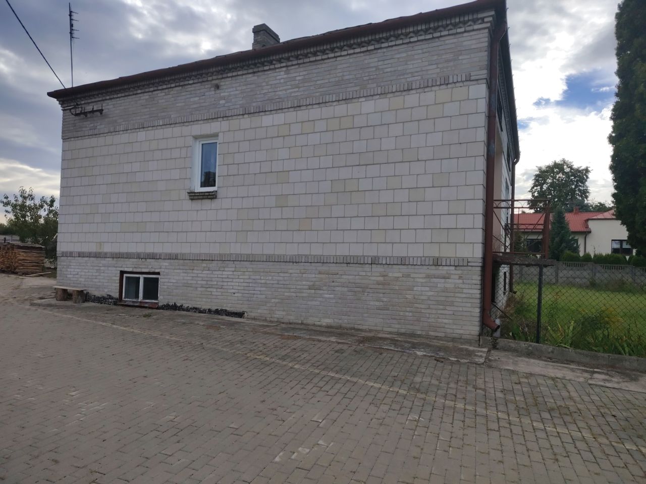 dom wolnostojący, 3 pokoje Sienno, ul. Bałtowska. Zdjęcie 6