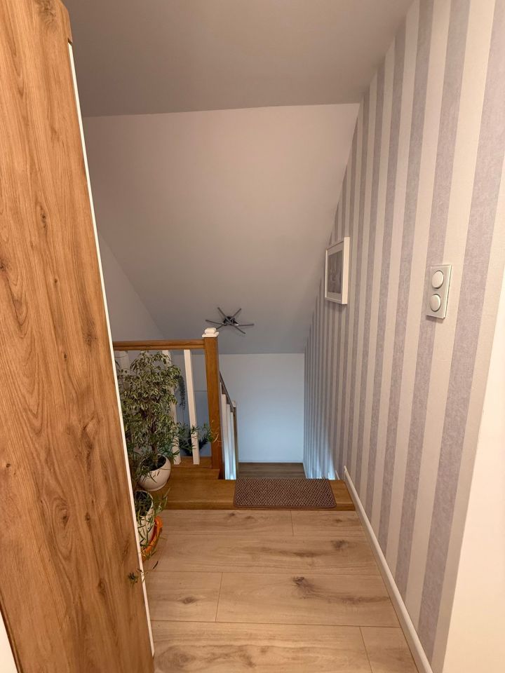 dom wolnostojący, 4 pokoje Michałowice, ul. Regulska. Zdjęcie 22