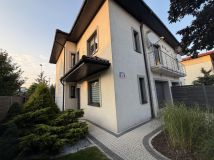 bliźniak, 4 pokoje Warszawa Wesoła, ul. Wilanowska. Zdjęcie 1