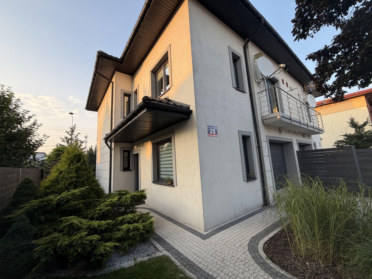 bliźniak, 4 pokoje Warszawa Wesoła, ul. Wilanowska. Zdjęcie 2