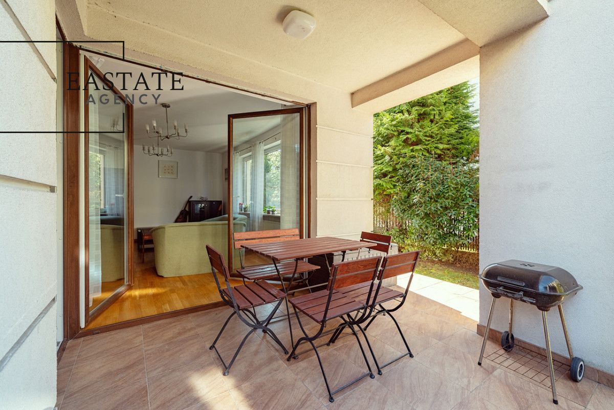 bliźniak, 9 pokoi Warszawa Wawer, ul. Wał Miedzeszyński. Zdjęcie 2