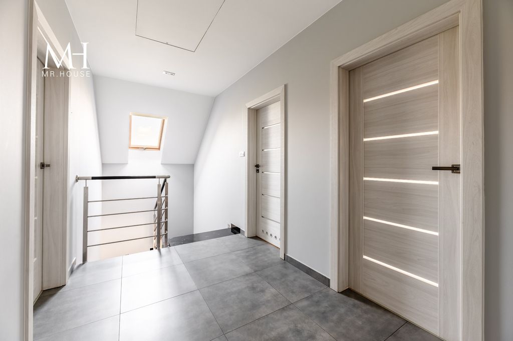 dom wolnostojący, 6 pokoi Dąbrówka Wielka. Zdjęcie 11