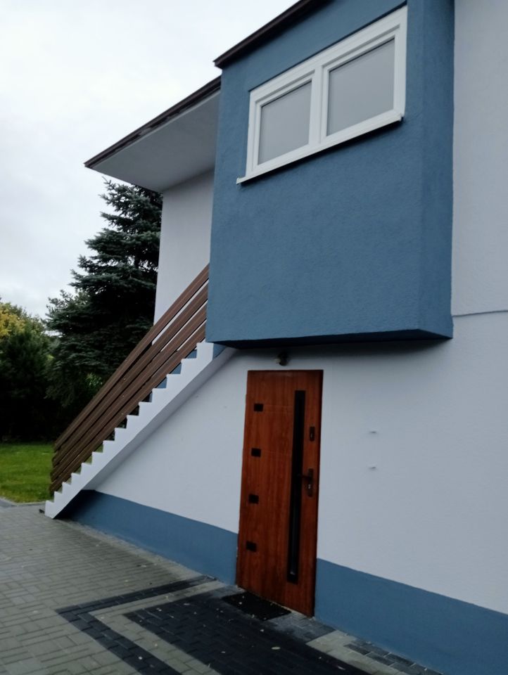 dom wolnostojący, 7 pokoi Pabianice, ul. Krakowska. Zdjęcie 2