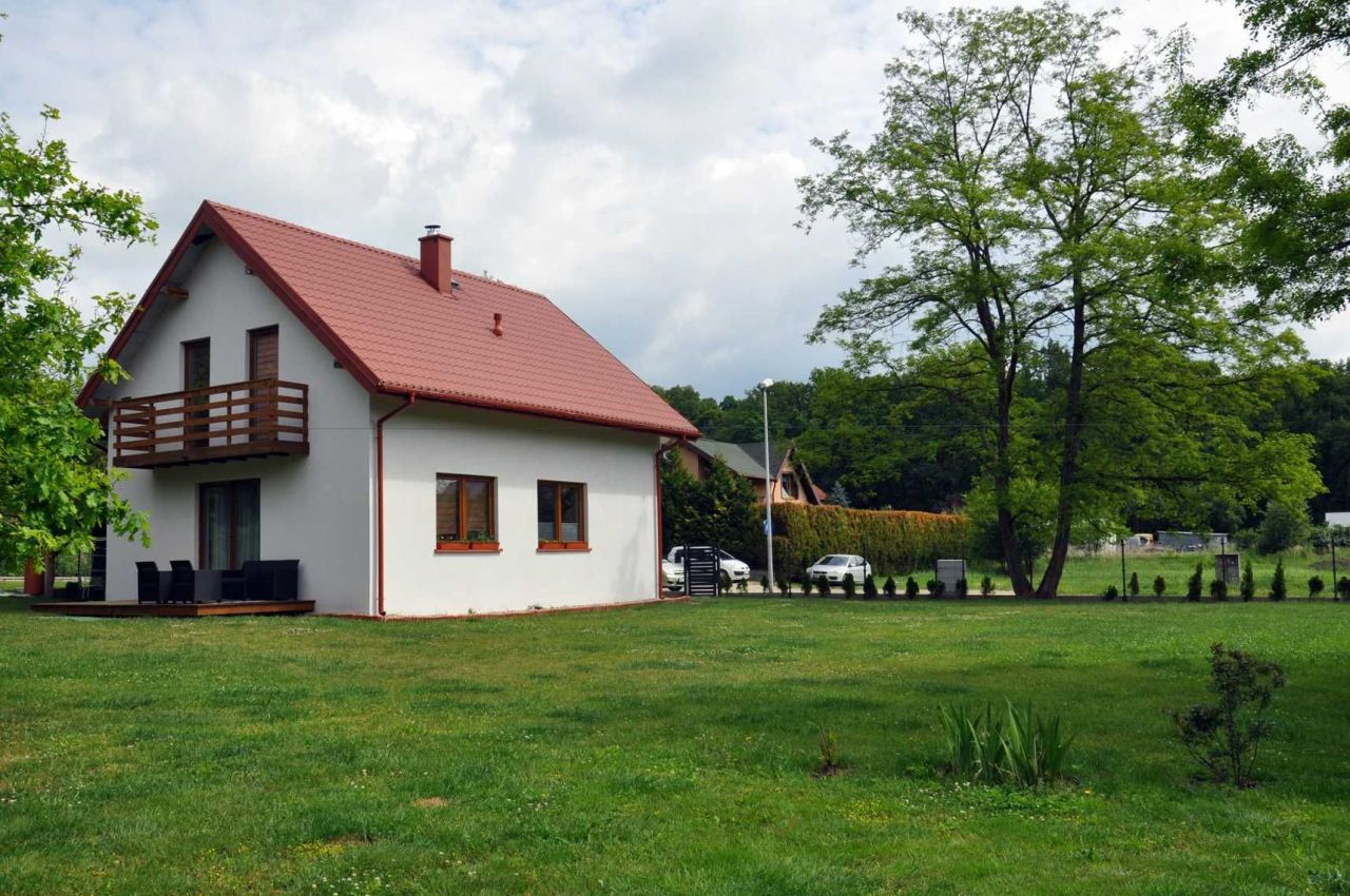 dom wolnostojący Nysa Radoszyn, ul. Berberysowa. Zdjęcie 1