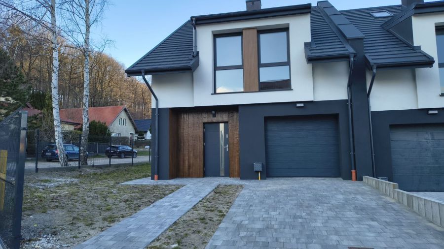 bliźniak, 6 pokoi Reda Ciechocino, ul. Wodniaków. Zdjęcie 1