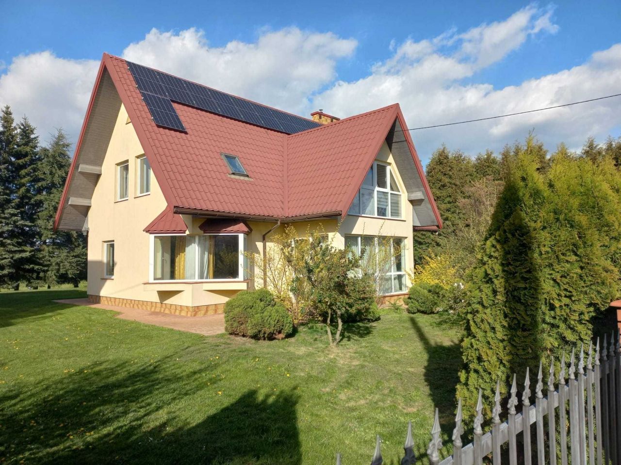 dom wolnostojący Baranów Sandomierski, ul. Zamkowa. Zdjęcie 1