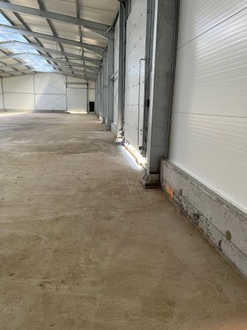 Hala/magazyn Chrzanów Mały. Zdjęcie 2