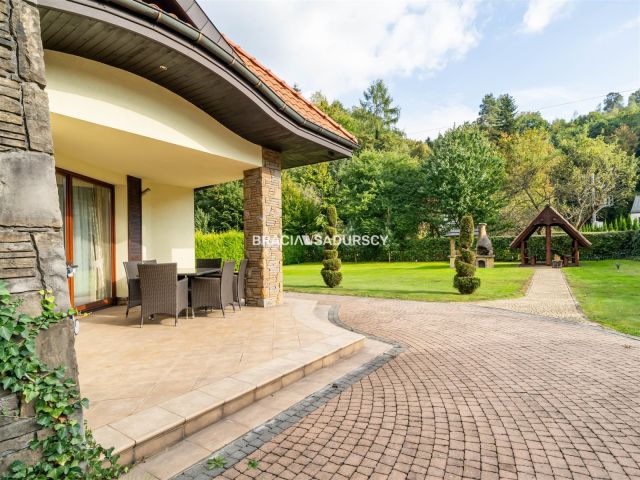 dom wolnostojący, 5 pokoi Myślenice Zarabie, ul. Bukowa. Zdjęcie 6