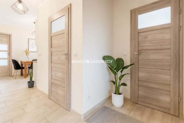 Mieszkanie 4-pokojowe Kraków Podgórze Duchackie, ul. Przyjaźni Polsko-Węgierskiej. Zdjęcie 16