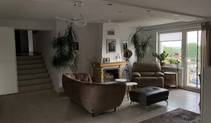 Mieszkanie 5-pokojowe Ruda Śląska Nowy Bytom, ul. Pokoju