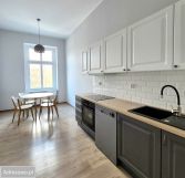 Mieszkanie 3-pokojowe Świdnica Centrum, pl. 1000-lecia Państwa. Zdjęcie 1