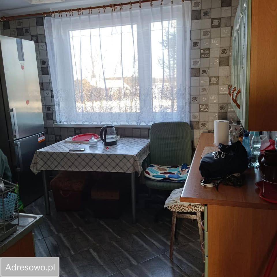 Mieszkanie 3-pokojowe Świerczyna. Zdjęcie 3