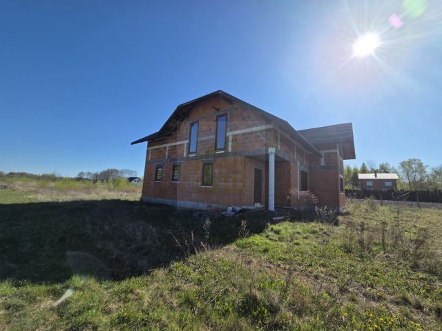 dom wolnostojący, 7 pokoi Nowa Huta. Zdjęcie 3