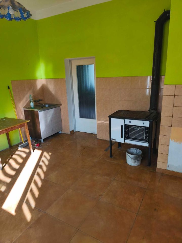 Mieszkanie 3-pokojowe Gorzeszów. Zdjęcie 3