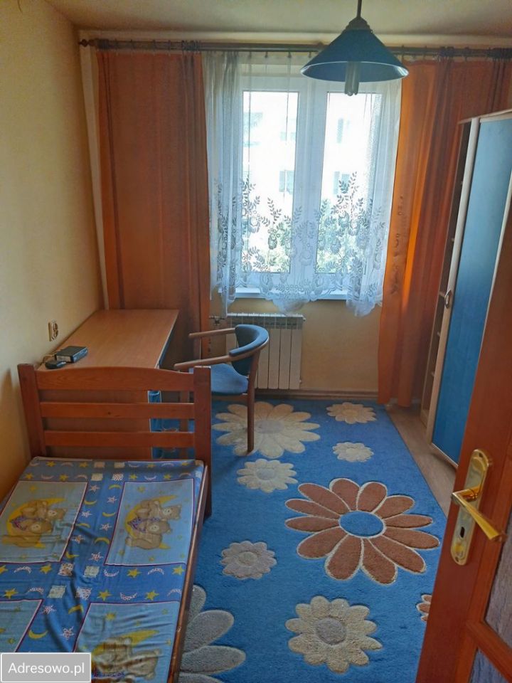 Mieszkanie 3-pokojowe Nowy Targ. Zdjęcie 11