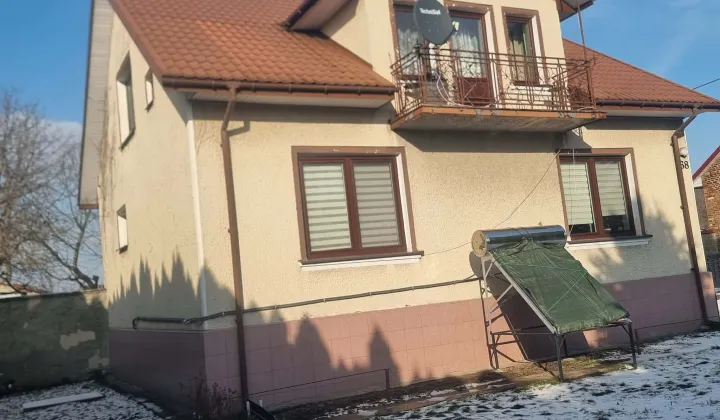 dom wolnostojący, 6 pokoi Ostrowiec Świętokrzyski Denków, ul. Mostowa