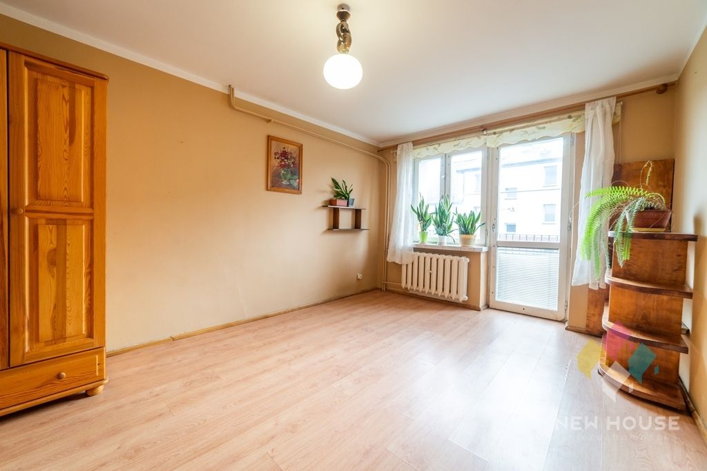 Mieszkanie 3-pokojowe Baranowo. Zdjęcie 3