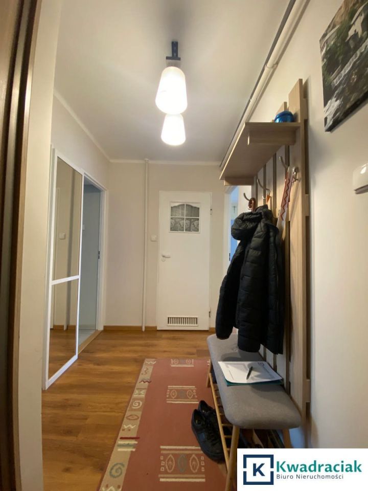 Mieszkanie 3-pokojowe Krosno, ul. Bohaterów Westerplatte. Zdjęcie 4