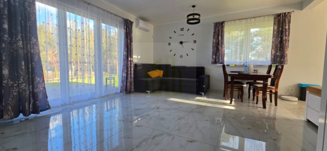 dom wolnostojący, 4 pokoje Grodzisk Mazowiecki. Zdjęcie 2