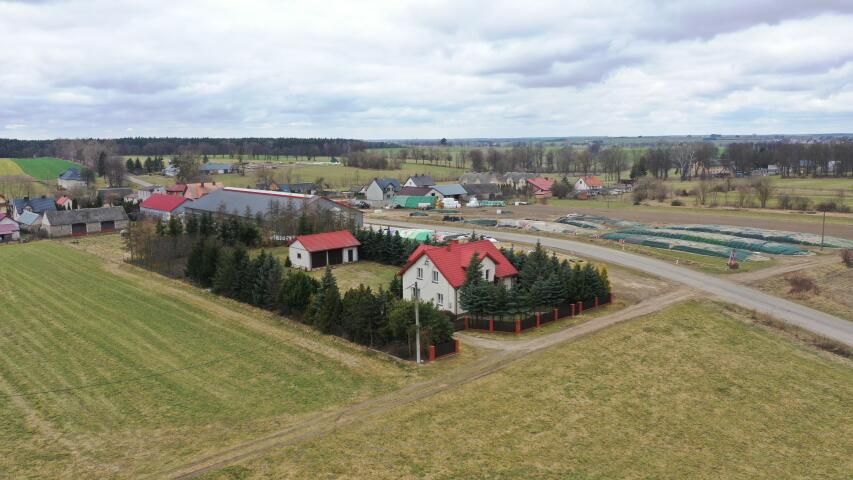 dom wolnostojący, 5 pokoi Korzeniste. Zdjęcie 4