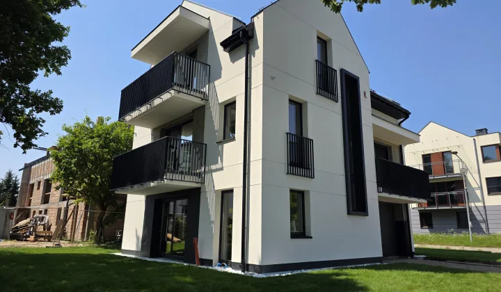 dom wolnostojący, 7 pokoi Kraków Kliny, ul. Księżycowa